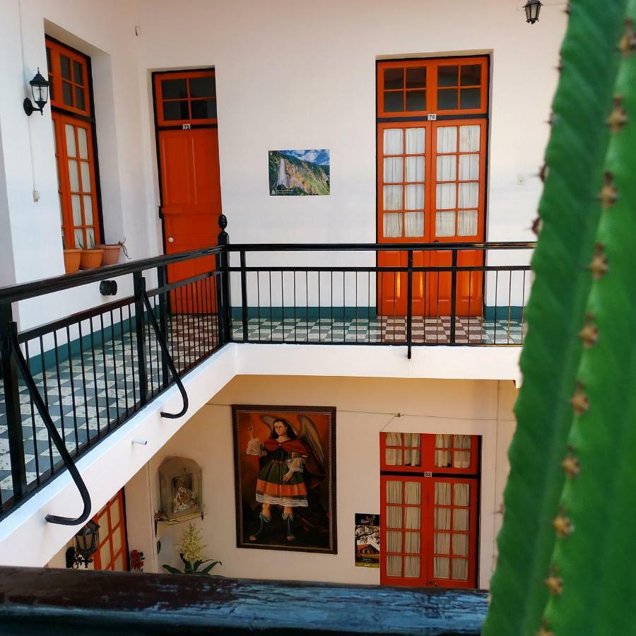 Momema Inn Ла-Пас Екстер'єр фото